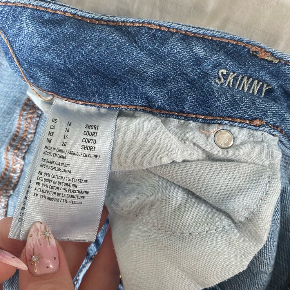 American Eagle Super Stretch Skinny Jeans (TWO pairs) - Picture 7 of 7